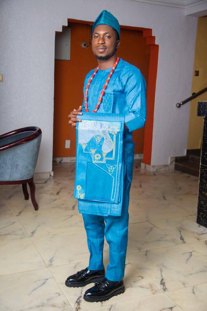 Traditional elegance — SIDMAB clothing portfolio